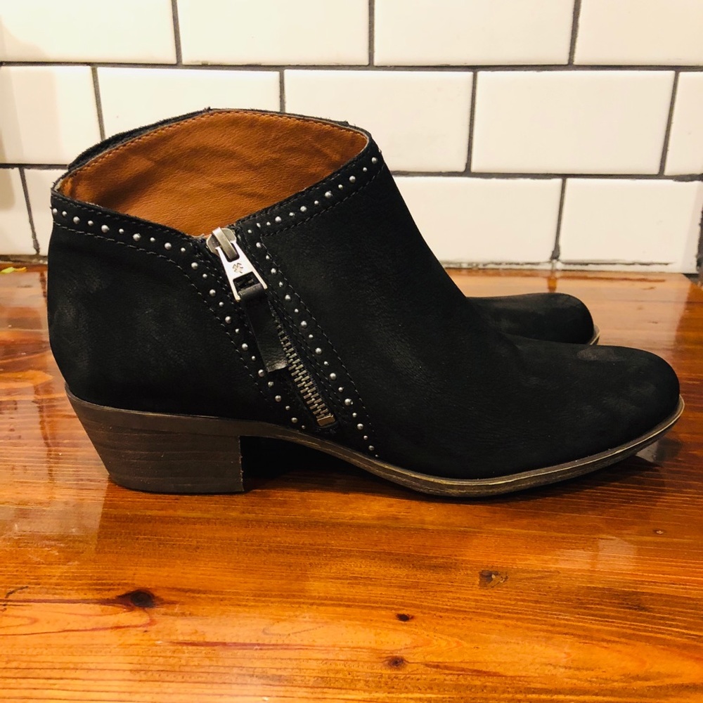 Lucky Brand: Black Booties